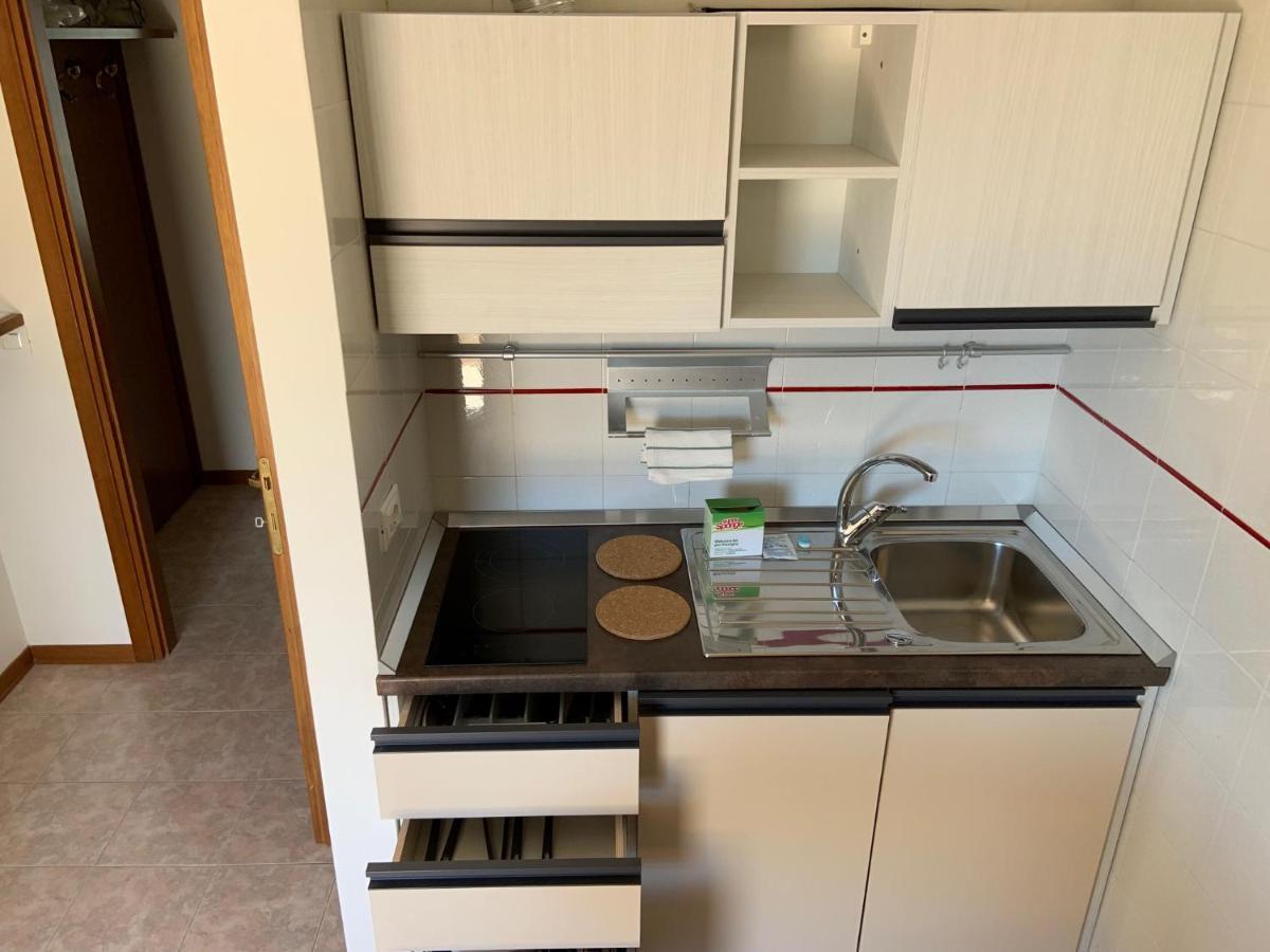 Suites Marilia Apartments Pool Side - Suite Livorno Holiday Home Group المظهر الخارجي الصورة