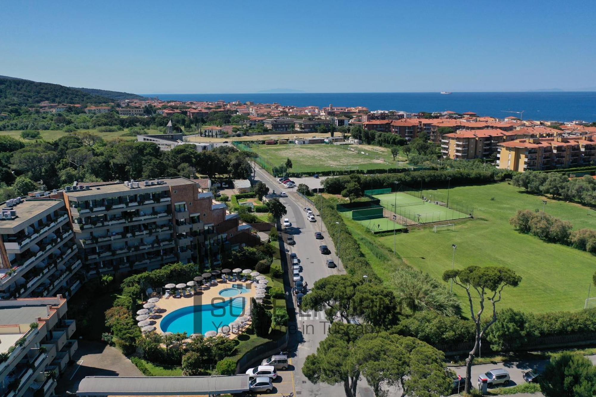 Suites Marilia Apartments Pool Side - Suite Livorno Holiday Home Group المظهر الخارجي الصورة