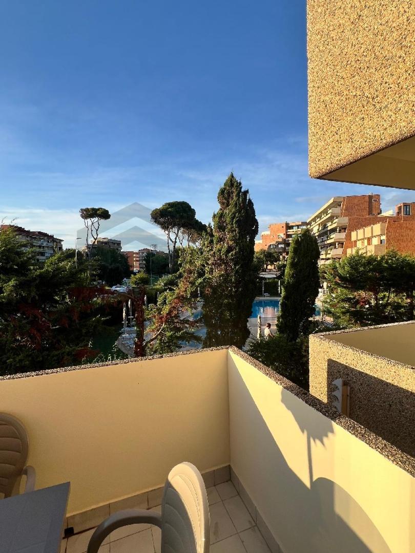 Suites Marilia Apartments Pool Side - Suite Livorno Holiday Home Group المظهر الخارجي الصورة