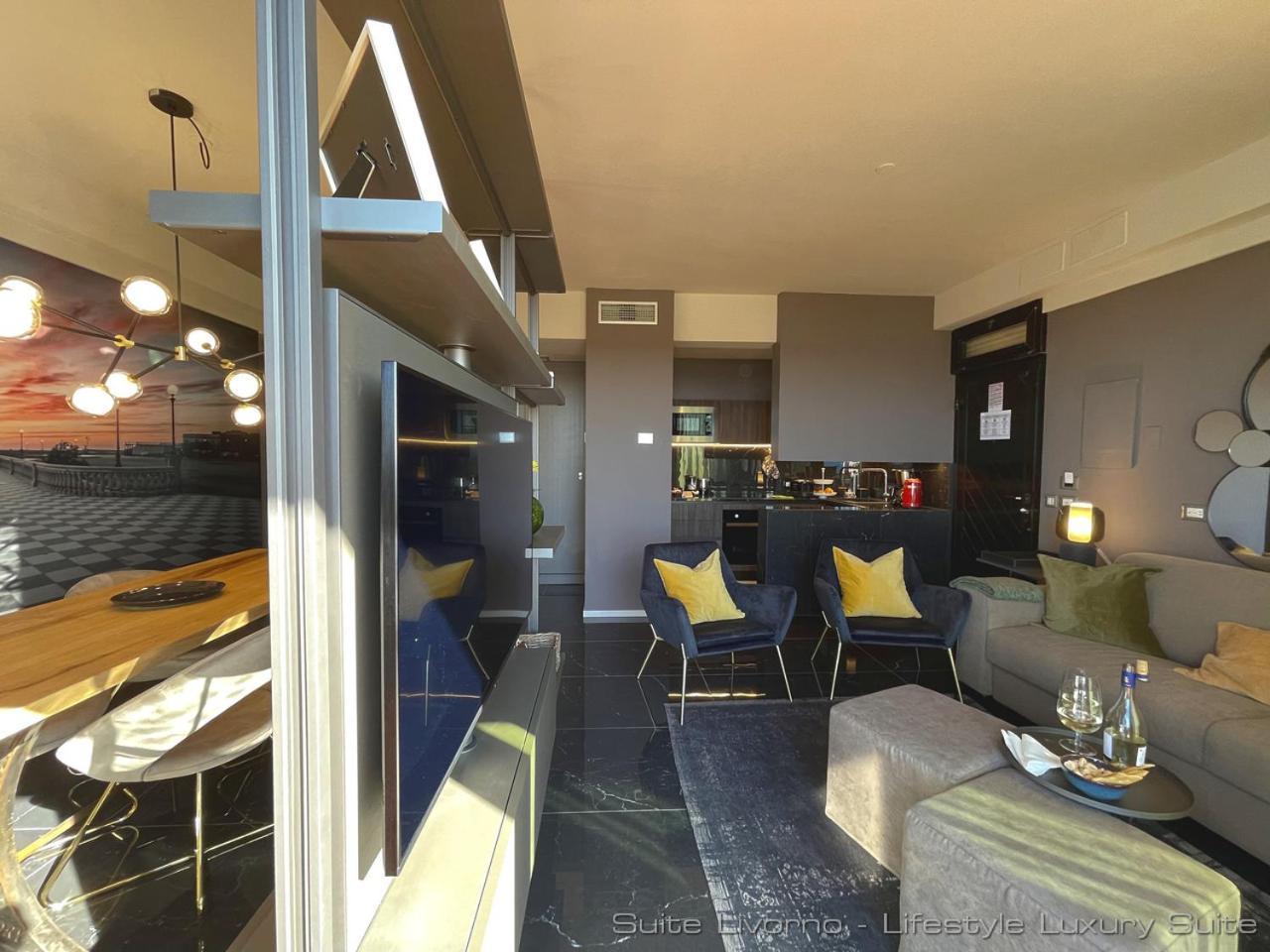 Suites Marilia Apartments Pool Side - Suite Livorno Holiday Home Group المظهر الخارجي الصورة