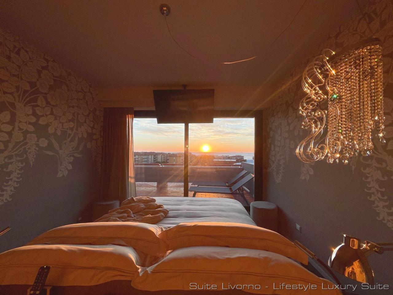 Suites Marilia Apartments Pool Side - Suite Livorno Holiday Home Group المظهر الخارجي الصورة